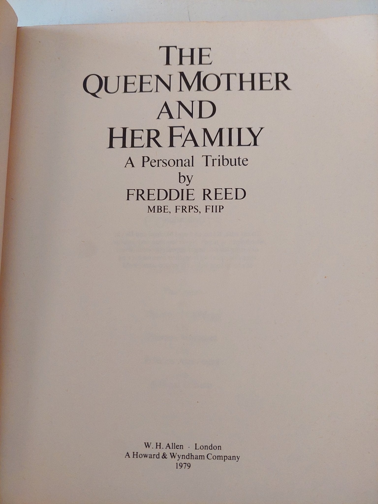 The queen mother and her family .. a personal tribute by Freddie Reed - ملحق بالصور - متجر كتب مصرمتجر كتب مصر