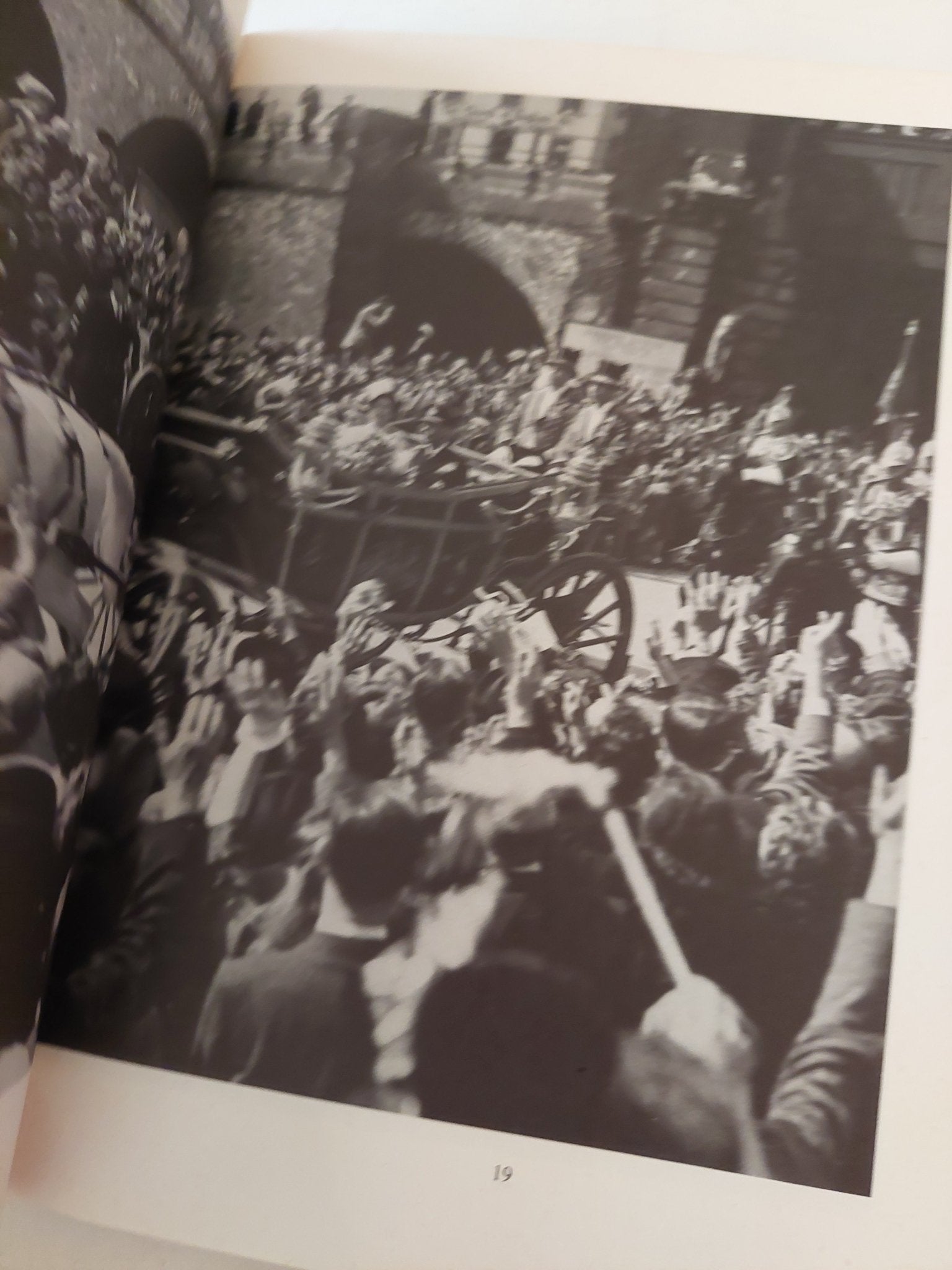 The queen mother and her family .. a personal tribute by Freddie Reed - ملحق بالصور - متجر كتب مصرمتجر كتب مصر