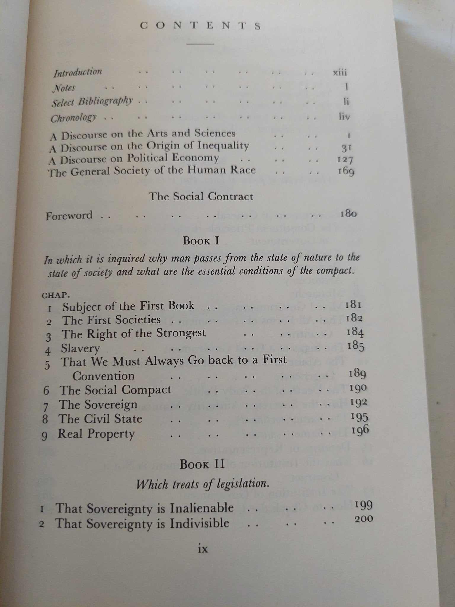 the social contract and its discourses / Jean Jacques Rousseau - هارد كفر - متجر كتب مصر - متجر كتب مصر