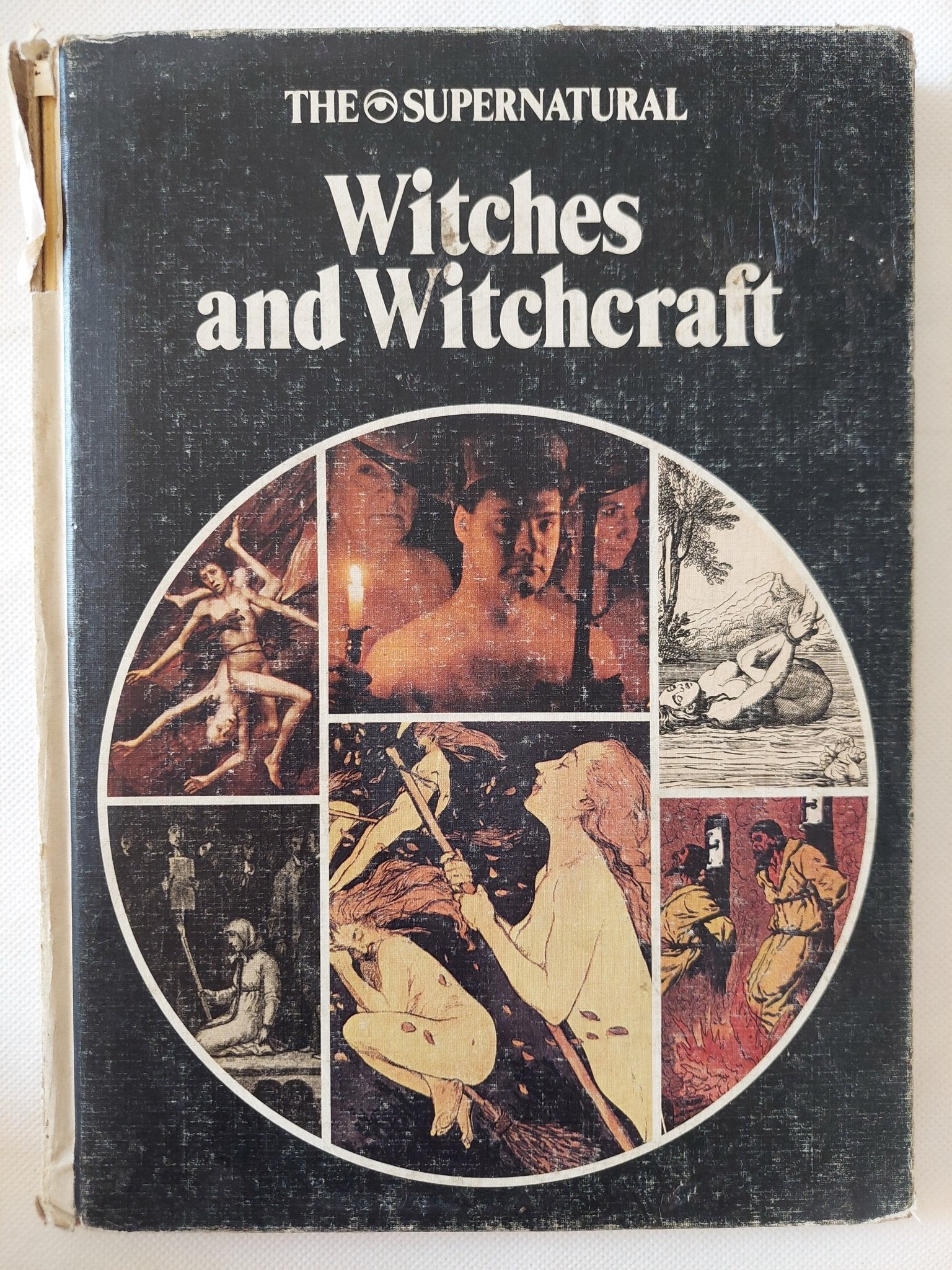 The supernatural Witches and Witchcraft - قطع كبير ملحق بالصور هارد كفر - متجر كتب مصر - متجر كتب مصر