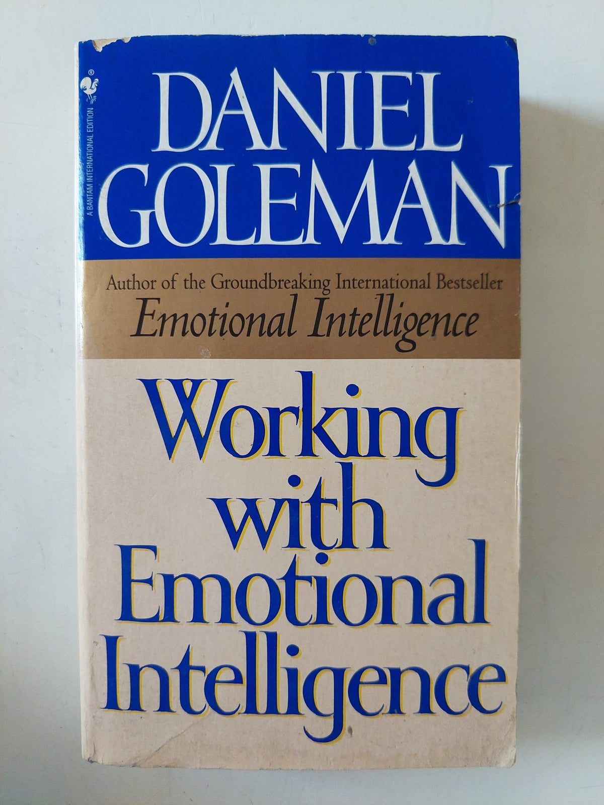Working with emotional intelligence / Daniel Goleman - متجر كتب مصر - متجر كتب مصر